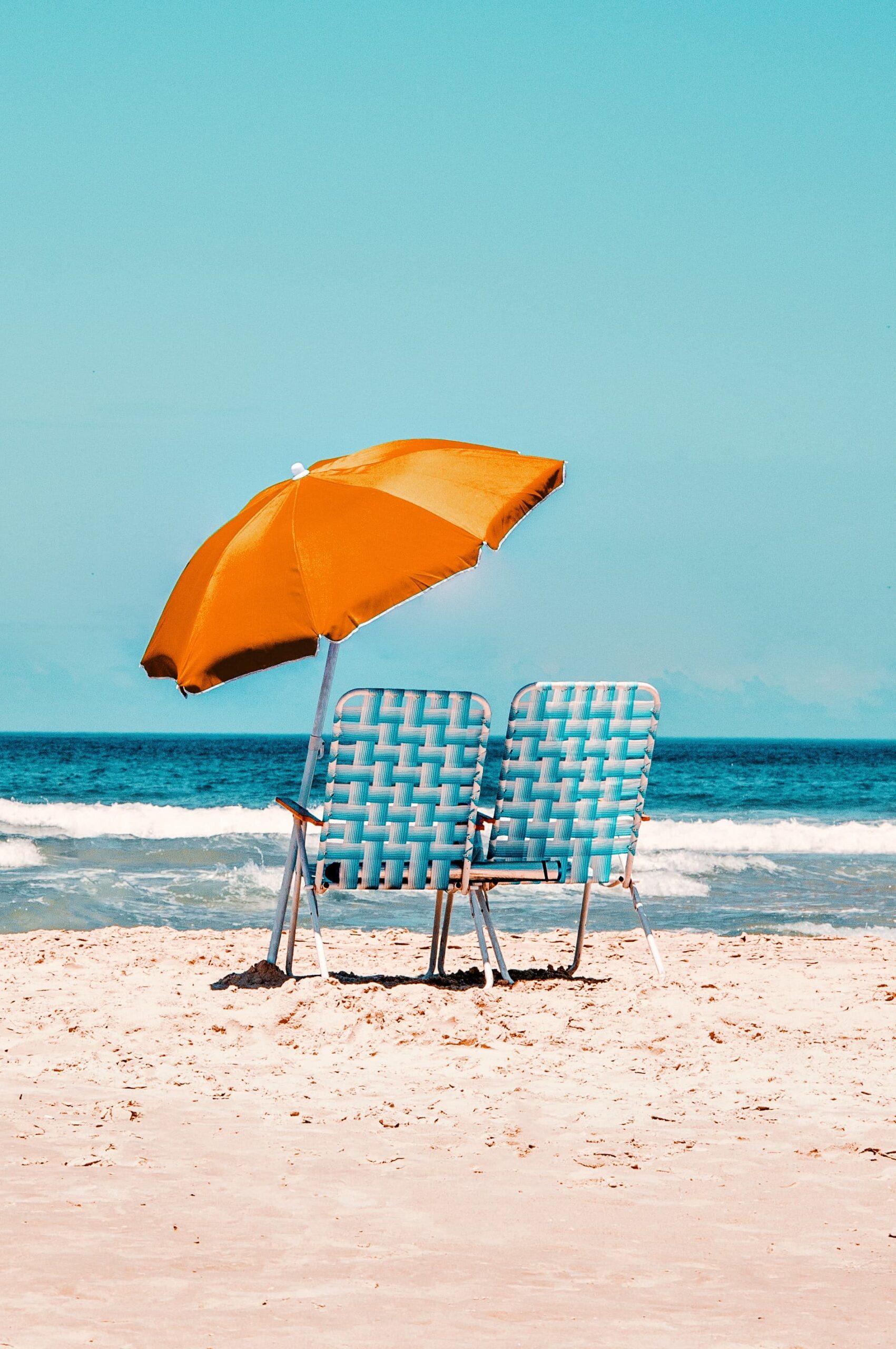 En strand parasol er til stranden | Rami